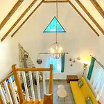 Apartament Vilux With Indoor Private Parking