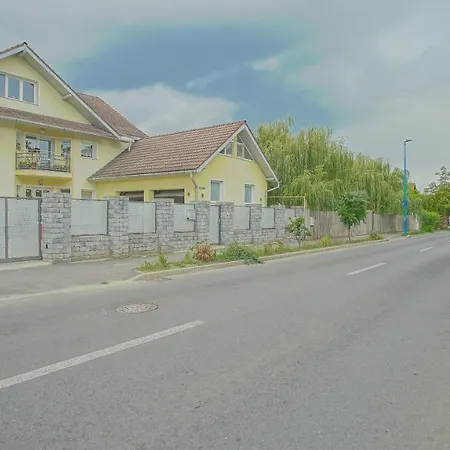 Apartmán Vilux With Indoor Private Parking *