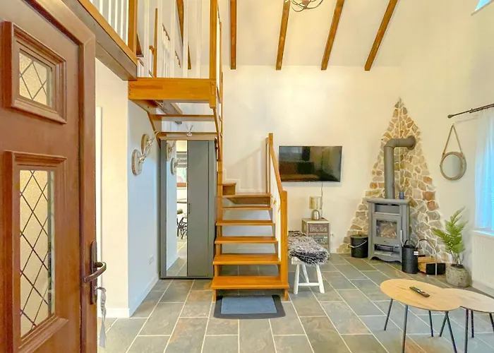 Vilux With Indoor Private Parking Brasov