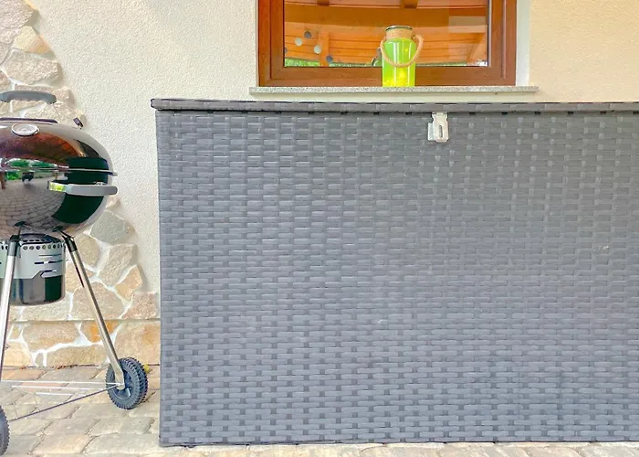 Apartament Vilux With Indoor Private Parking Braszów